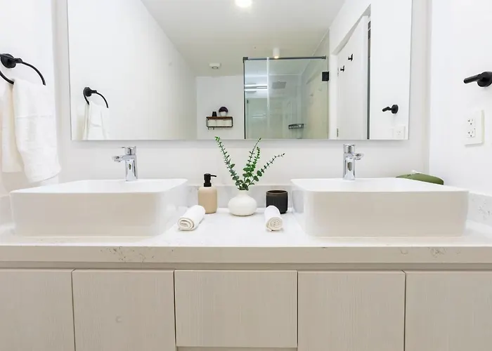 2bdr Downtown Jacuzzi Pool Amenities *